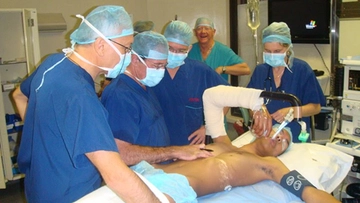 Çene Kayması Ameliyatı Riskleri ve Sonrası